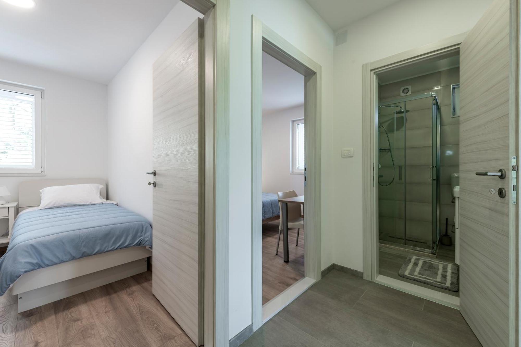 קאבטאט Villa California Apartments מראה חיצוני תמונה