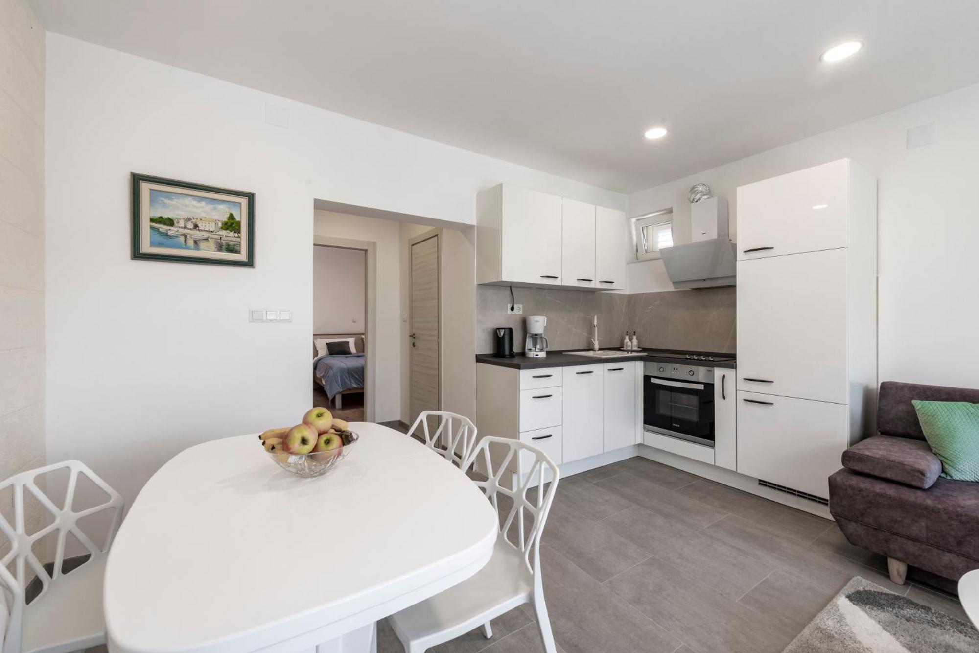 קאבטאט Villa California Apartments מראה חיצוני תמונה